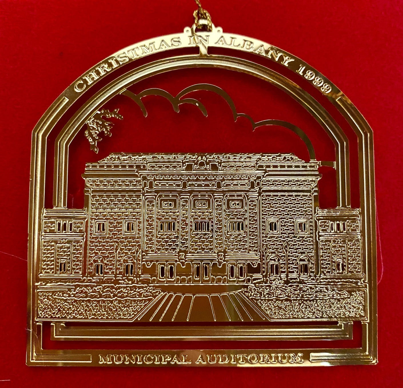 1999 City of Albany, "Municipal Auditorium"
